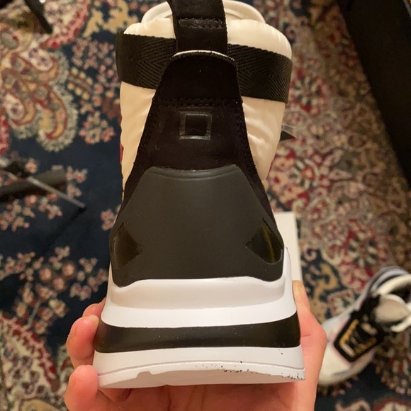 D.A.T.E. high top leather sneakers, authentic in box. - Picture 12 of 13